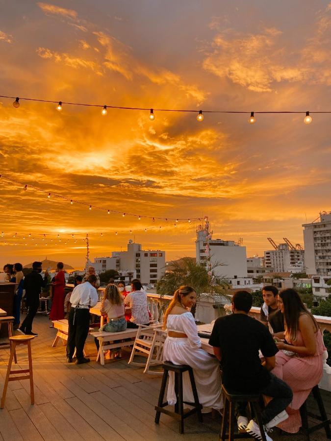 סנטה מרתה Hotel Miami Sm מראה חיצוני תמונה
