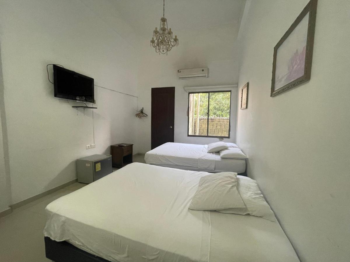 סנטה מרתה Hotel Miami Sm מראה חיצוני תמונה