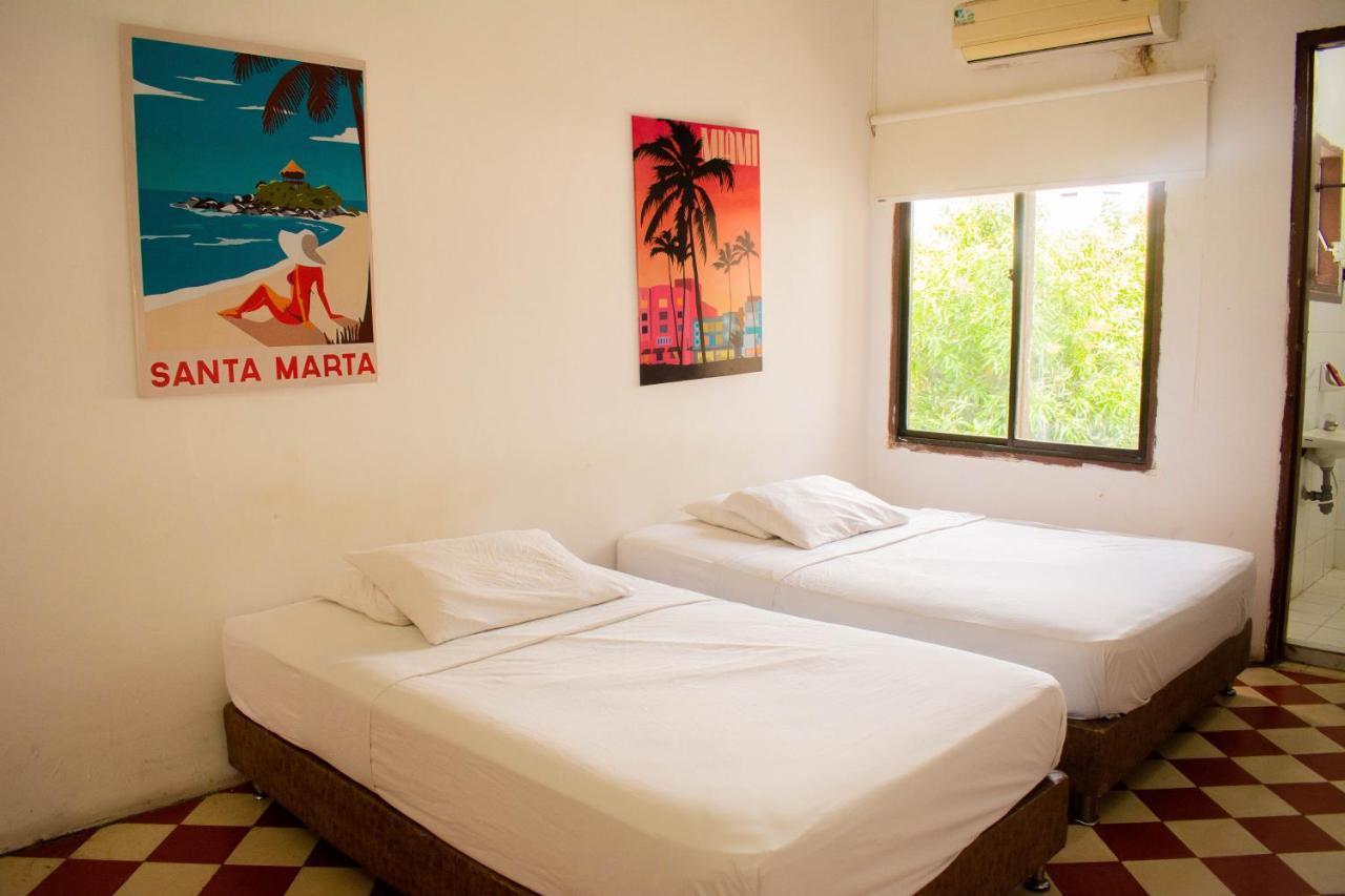 סנטה מרתה Hotel Miami Sm מראה חיצוני תמונה