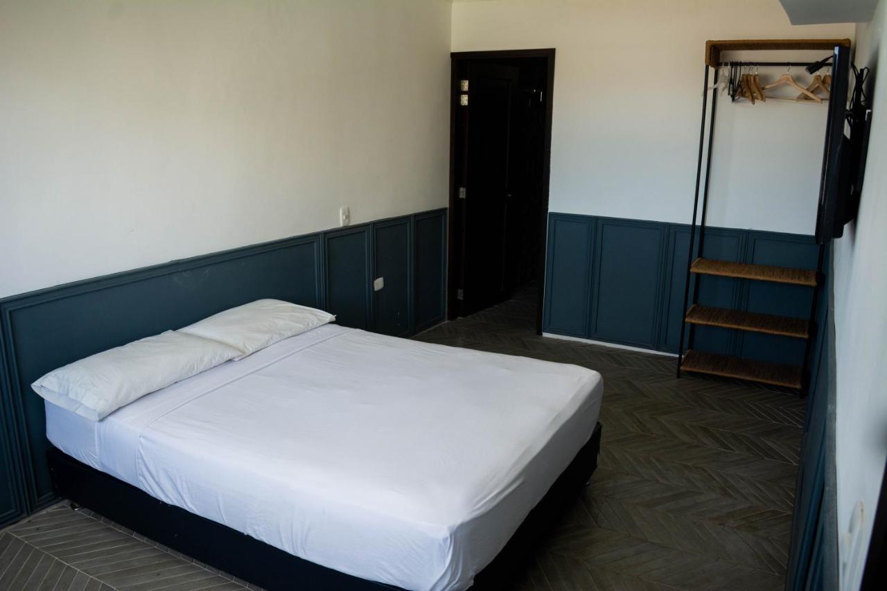 סנטה מרתה Hotel Miami Sm מראה חיצוני תמונה