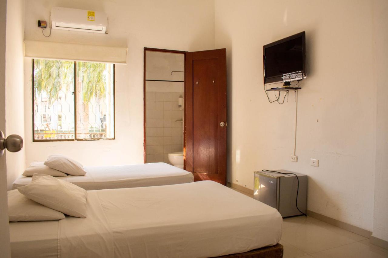 סנטה מרתה Hotel Miami Sm מראה חיצוני תמונה