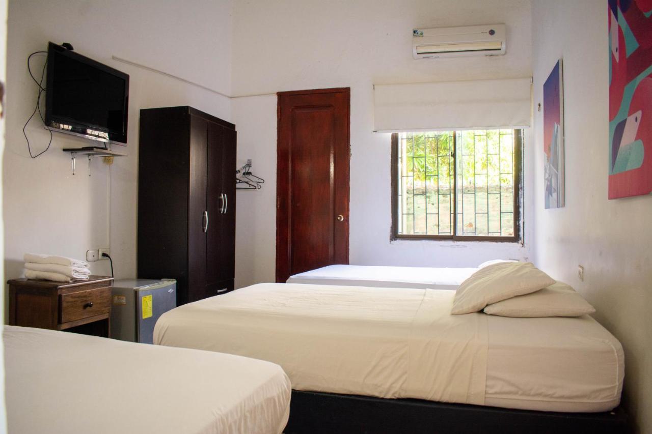 סנטה מרתה Hotel Miami Sm מראה חיצוני תמונה