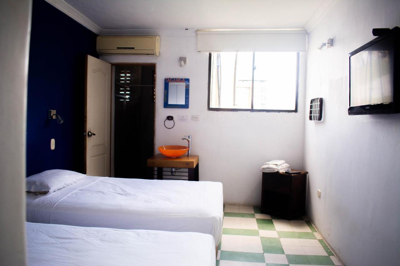 סנטה מרתה Hotel Miami Sm מראה חיצוני תמונה
