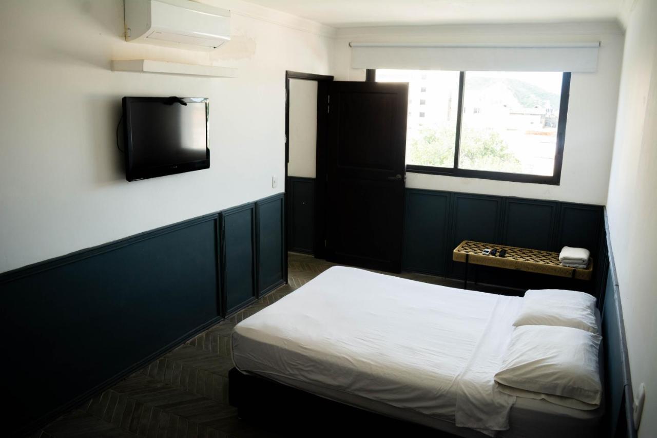 סנטה מרתה Hotel Miami Sm מראה חיצוני תמונה
