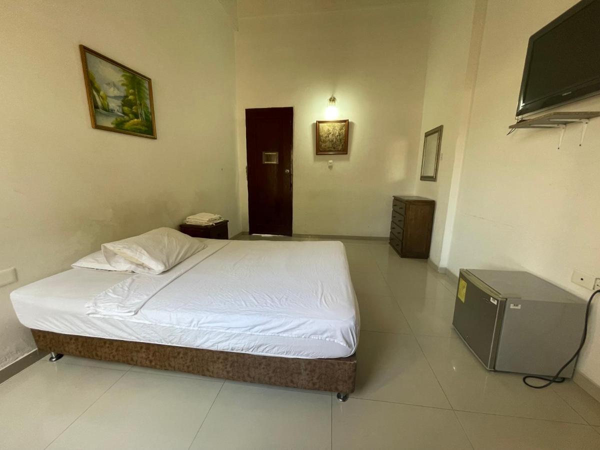 סנטה מרתה Hotel Miami Sm מראה חיצוני תמונה