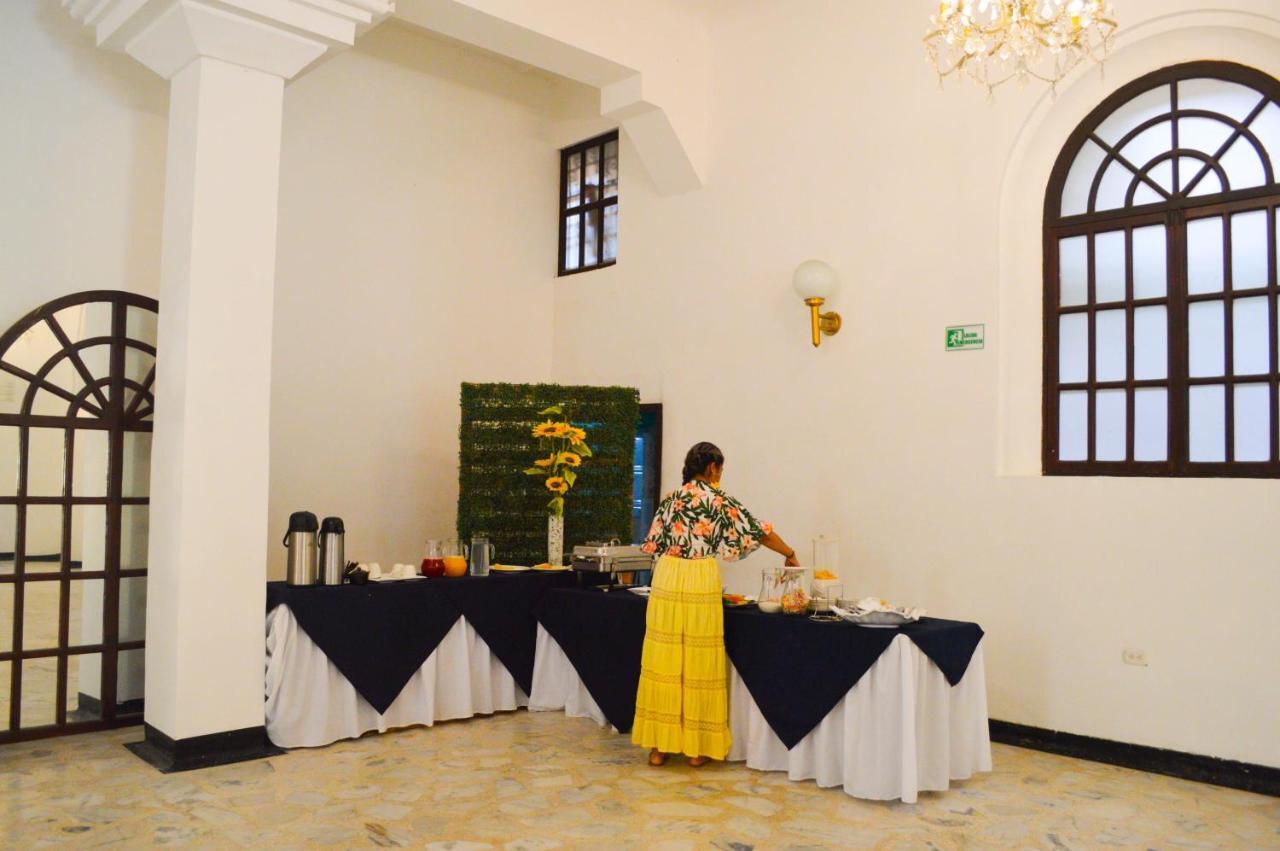 סנטה מרתה Hotel Miami Sm מראה חיצוני תמונה